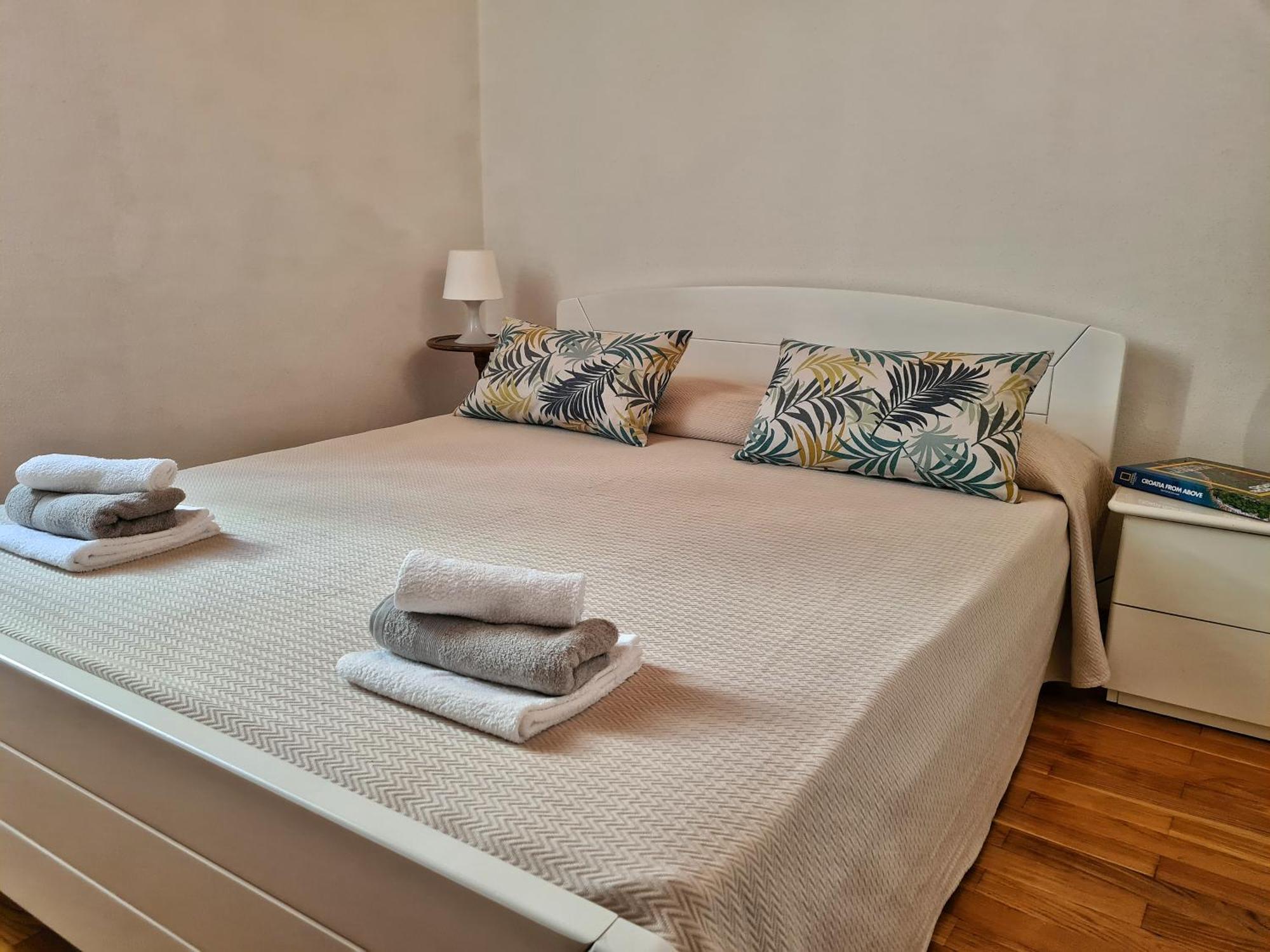 Fortezza - Hvar Old Town Apartment Hvar Town Szoba fotó